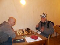 Jens Rennspieß und Bernd Hiller bei der Analyse