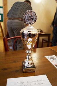 Der Wanderpokal bleibt jetzt erstmal ein Jahr in Karlshorst