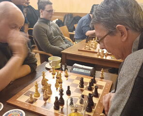 Jens Rennspieß und Wolfgang Vandré. Jens stand klar auf Gewinn, doch am Ende wurde es remis.