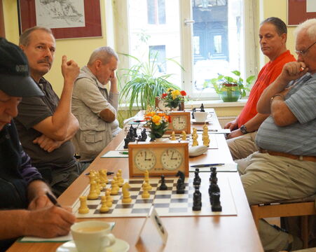 Bretter 8 bis 6