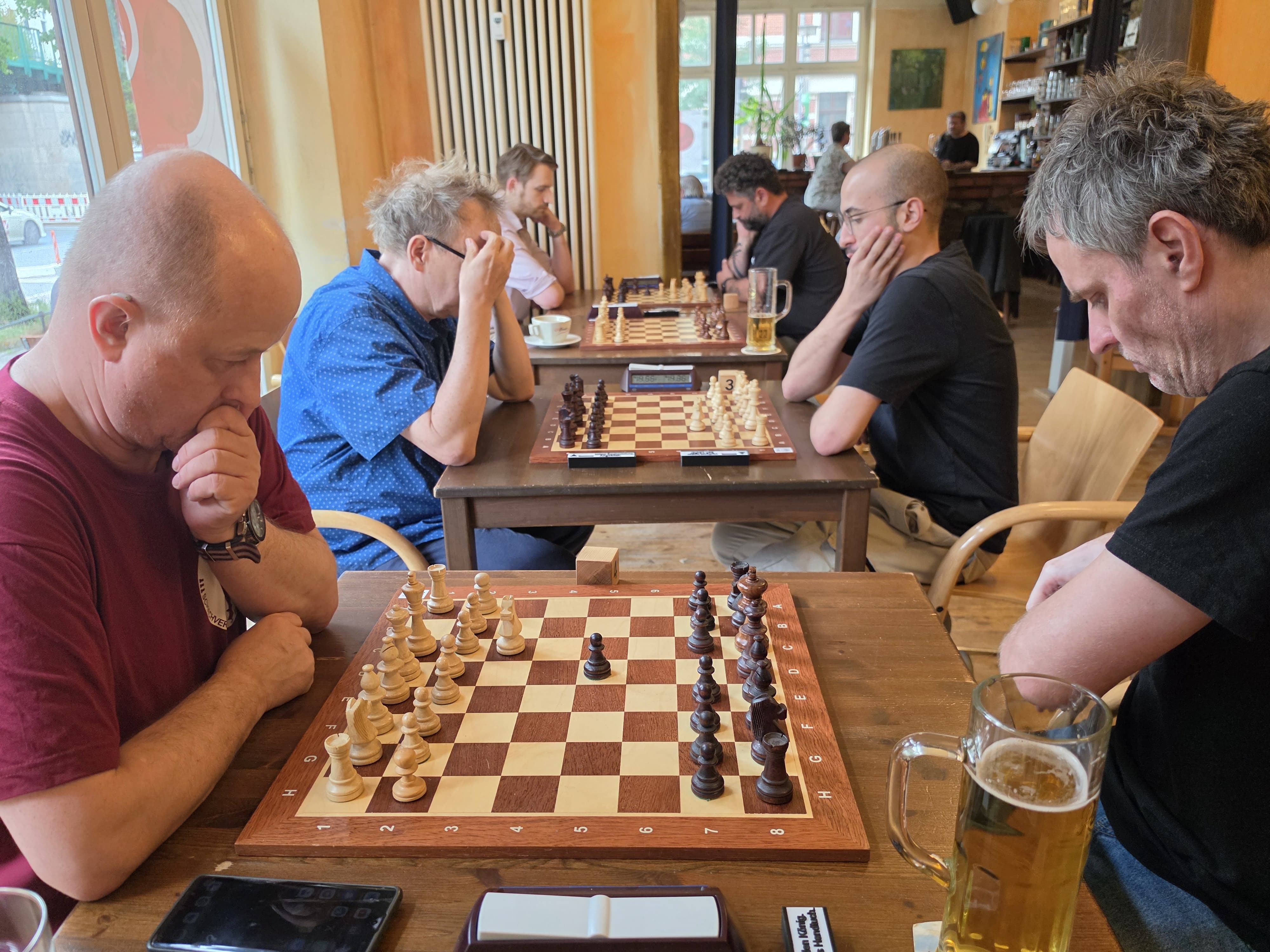 Jens Rennspieß und Gerald Drißner beim Schach960-Turnier Sommer 2026